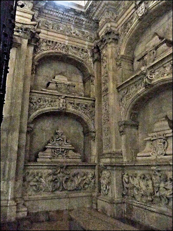 Pantheon der Koningen in de kathedraal van Oviedo