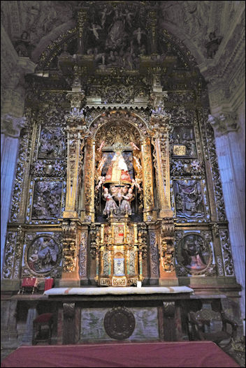 Altaarstuk van de kapel van Nuestra Señora de Rey Casto, kathdraal Oviedo.