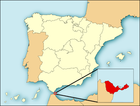 Kaartje van het Iberisch schiereiland met een stukje van de noordkust van Afrika, waarin uitvergroot en roodgekleurd de locatie van Ceuta wordt weergegeven.